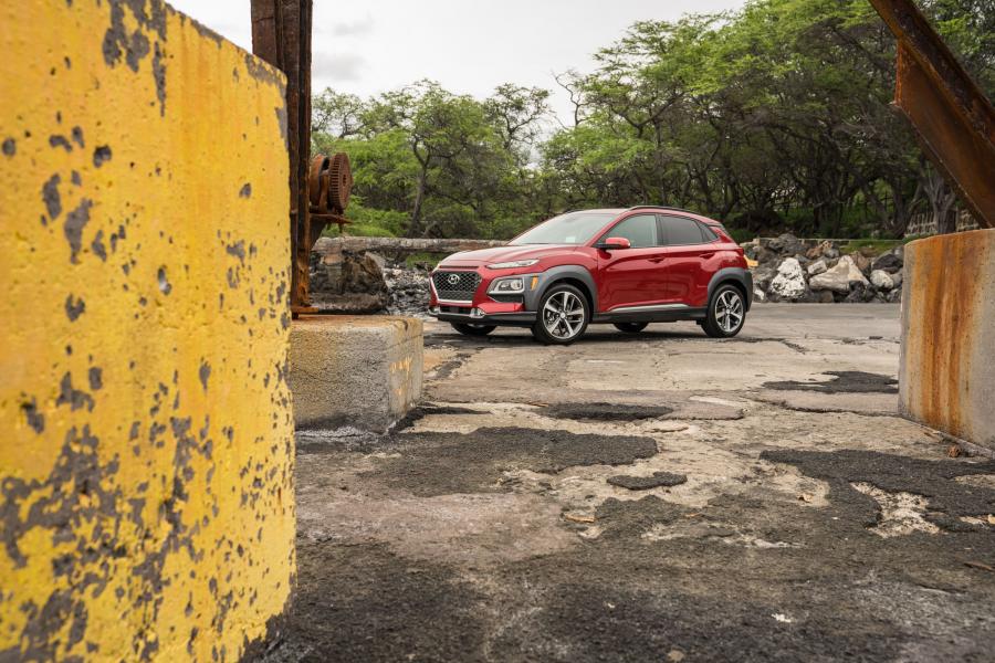  Hyundai Kona 1.6T 4WD (OS) 2018 года  (NA) (фото 17 из 30)